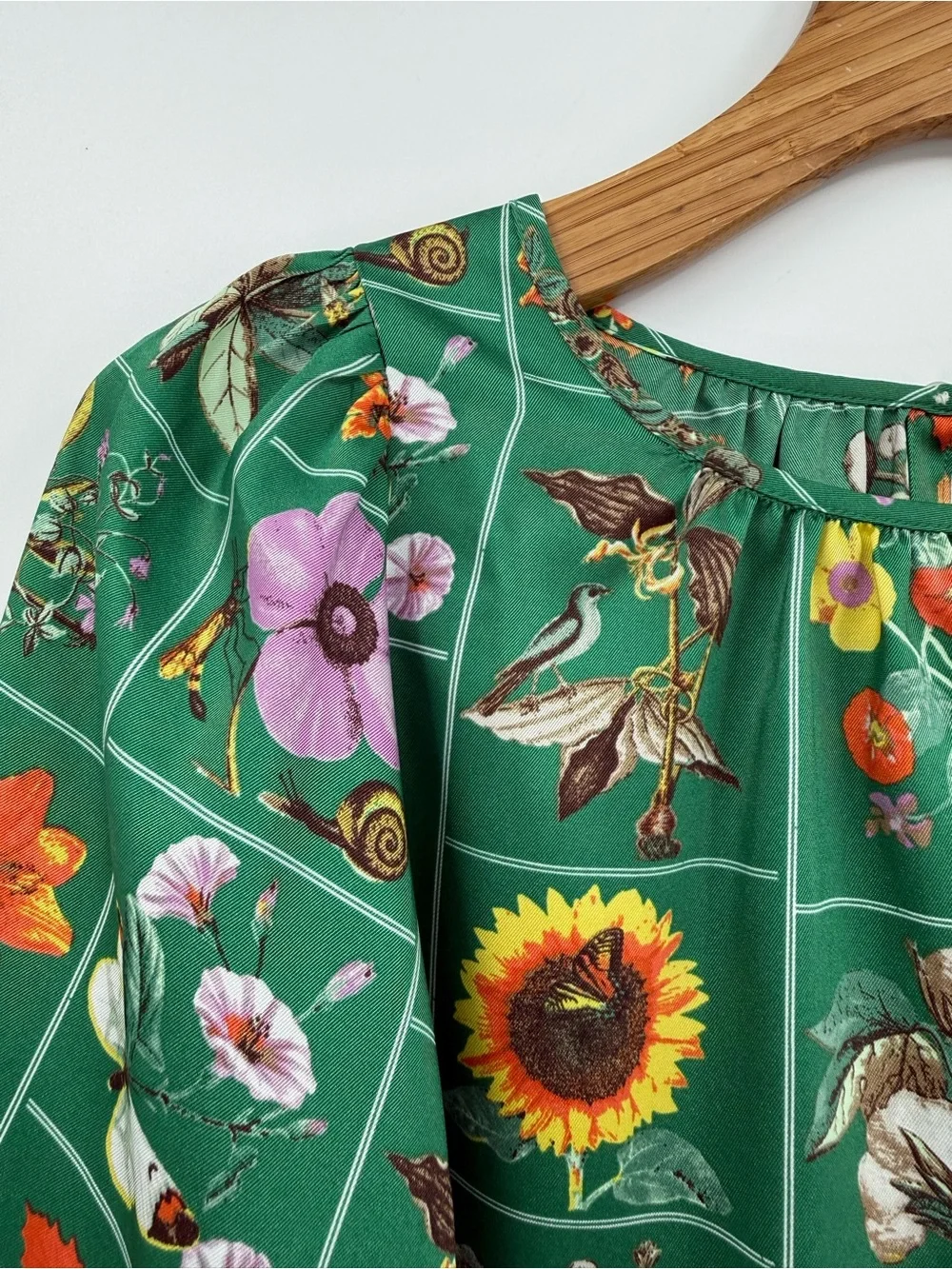 Loft Emerald Botanical Nature Fall Sunflower Insect Puff Sleeve Satin Blouse XS